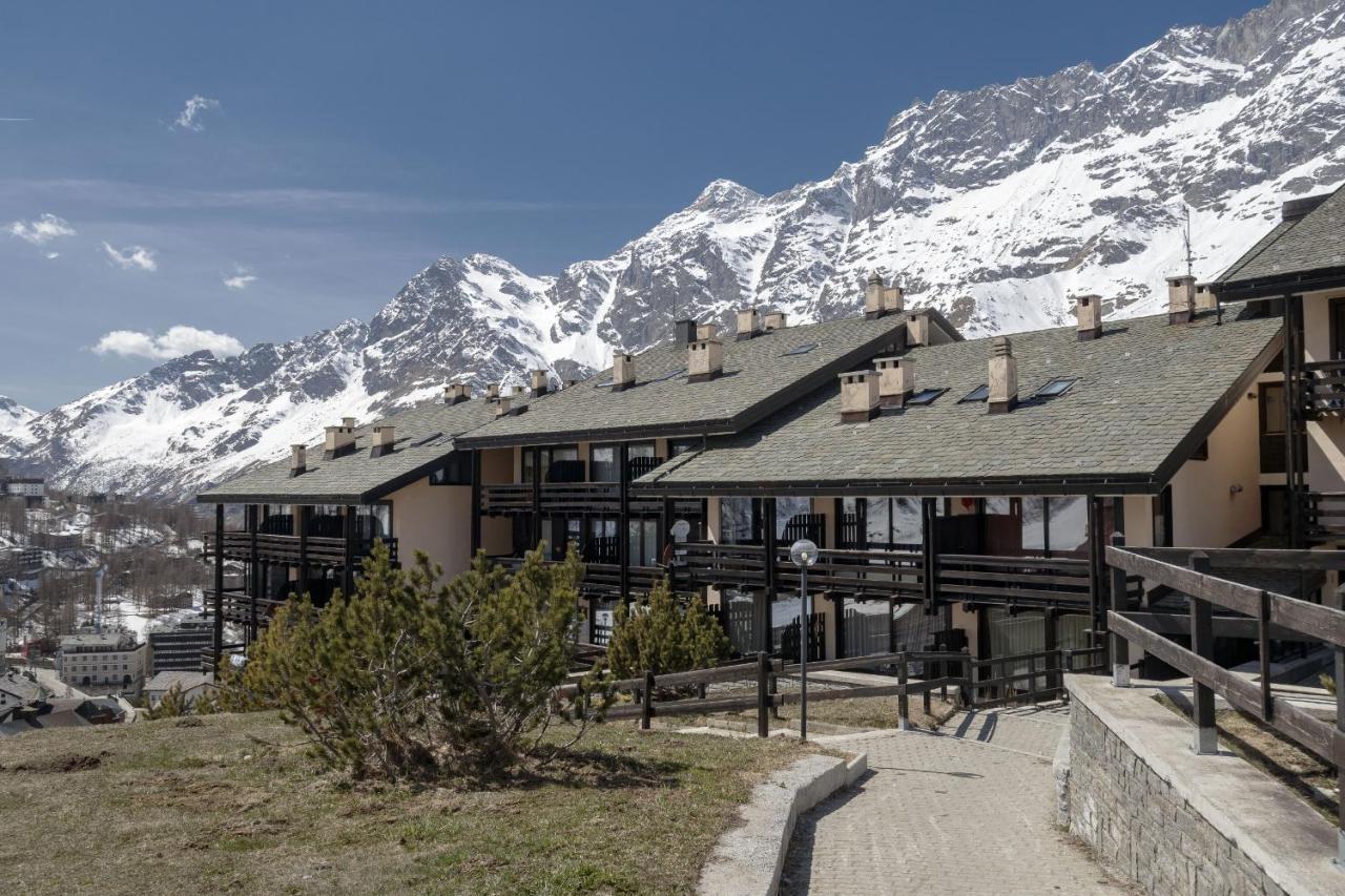 Hellochalet - Bellevue Apartment - On The Skirun Breuil-Cervinia Zewnętrze zdjęcie